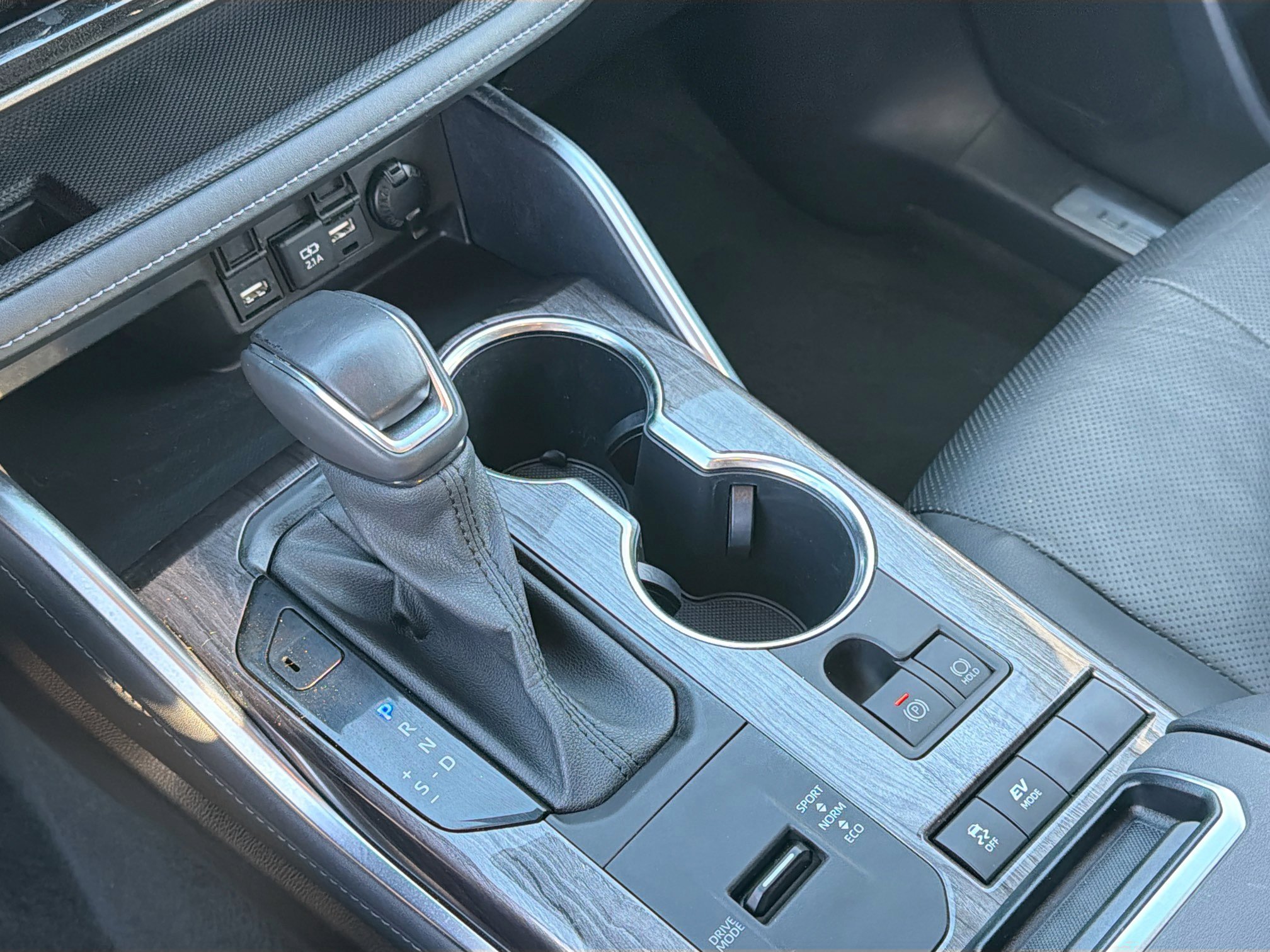 Used 2021 Toyota Highlander Limited image 29