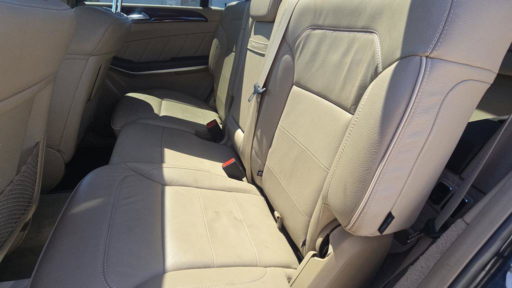 Used 2013 Mercedes-Benz GL 320 BlueTEC 4MATIC image 10