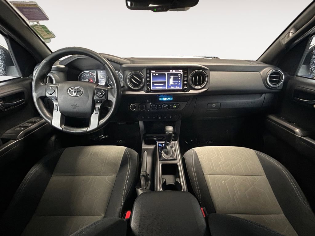 Used 2021 Toyota Tacoma TRD Off-Road w/ Technology Package image 13
