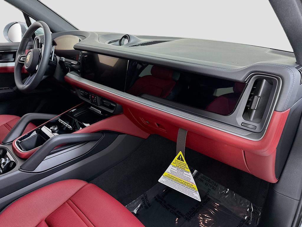 New 2026 Porsche Cayenne AWD/4WD image 31
