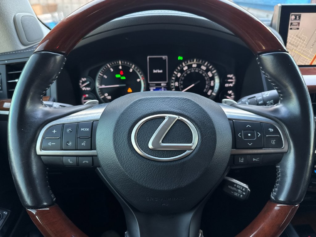 Used 2021 Lexus LX 570 4WD w/ Luxury Package image 24
