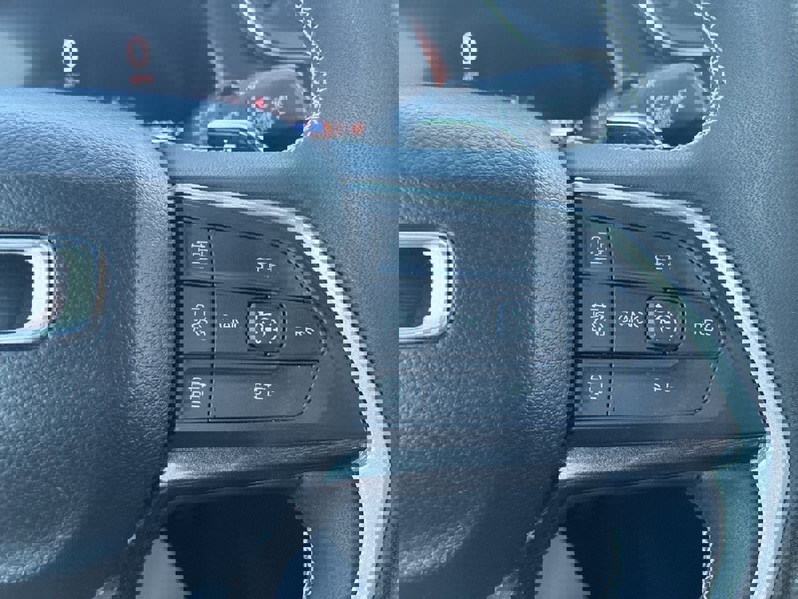 Used 2023 Jeep Grand Cherokee Altitude image 29