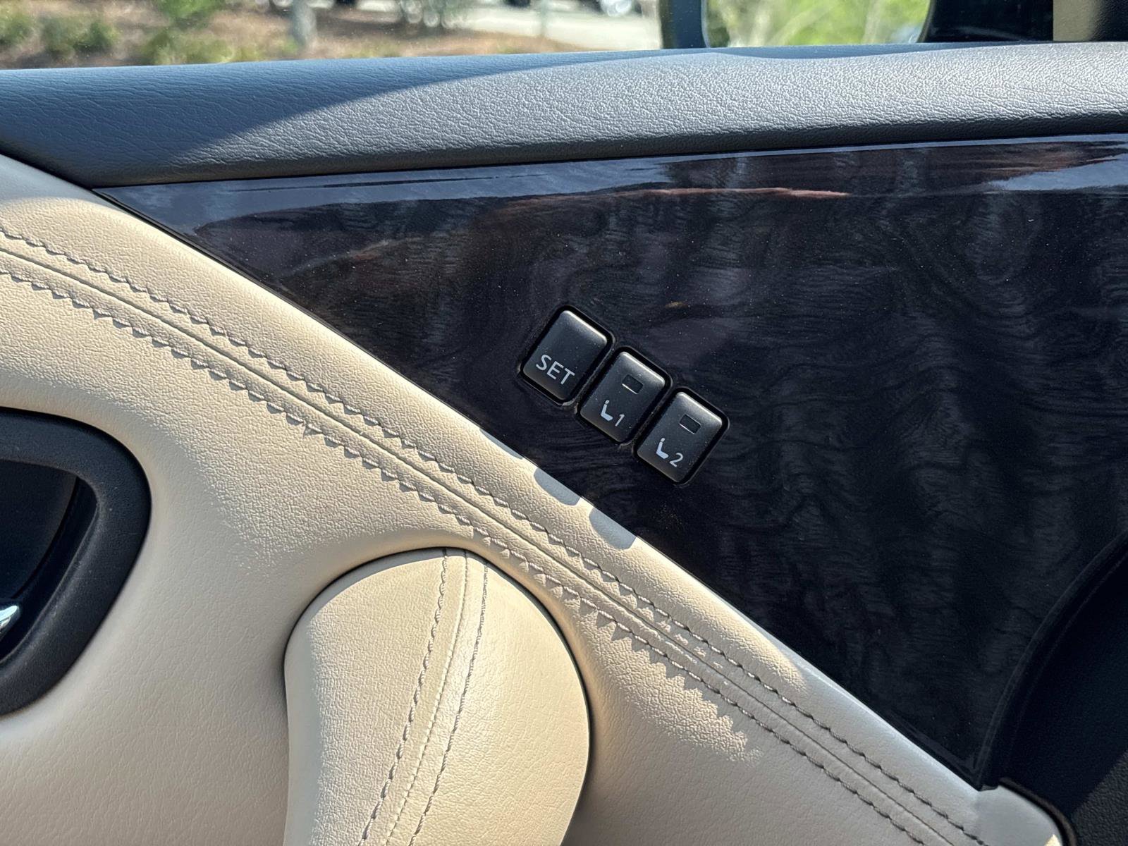 Used 2022 Nissan Armada Platinum w/ Captain's Chairs Package image 13