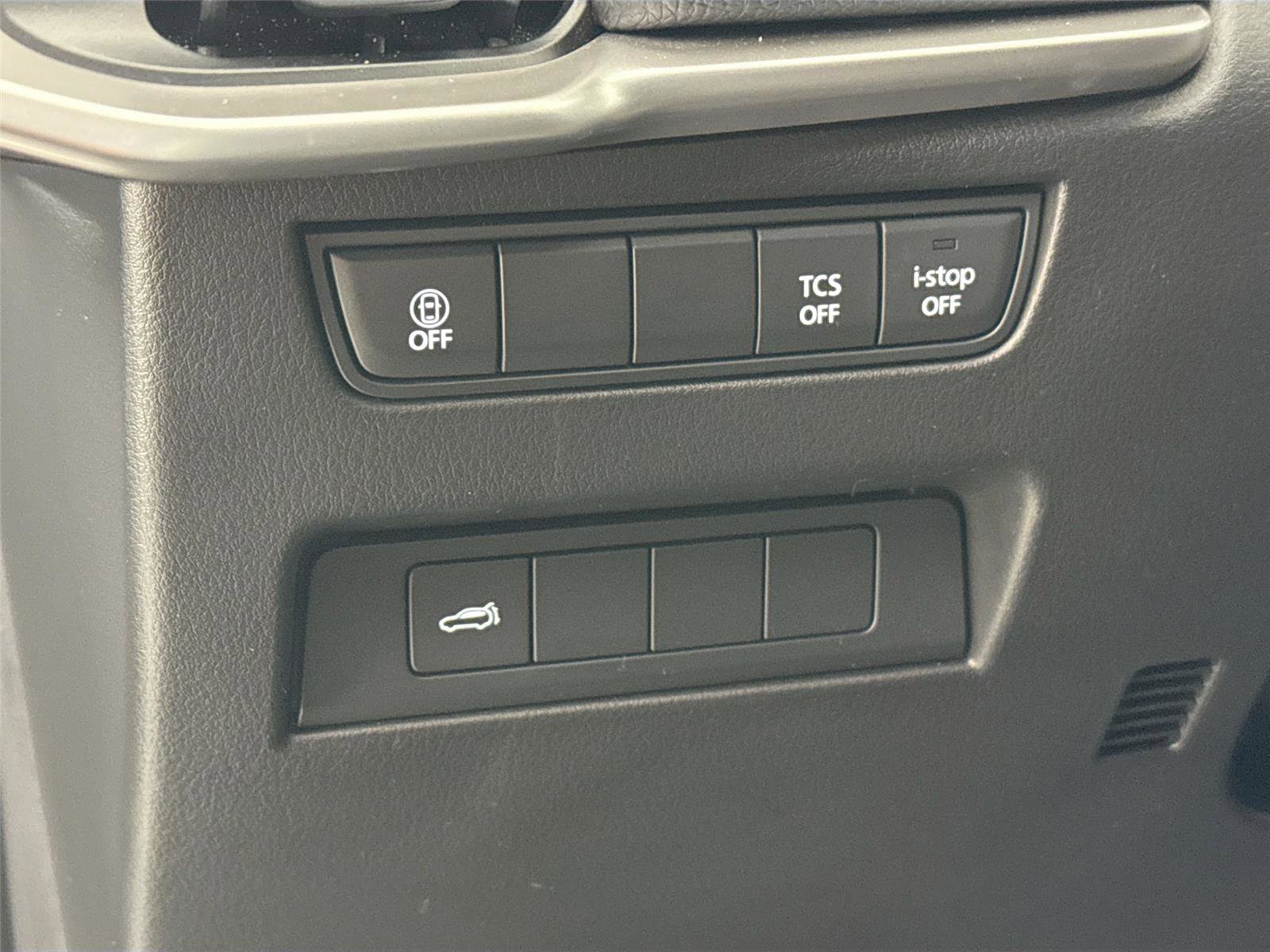 Certified 2024 MAZDA CX-90 3.3 Turbo w/ Preferred Package image 16