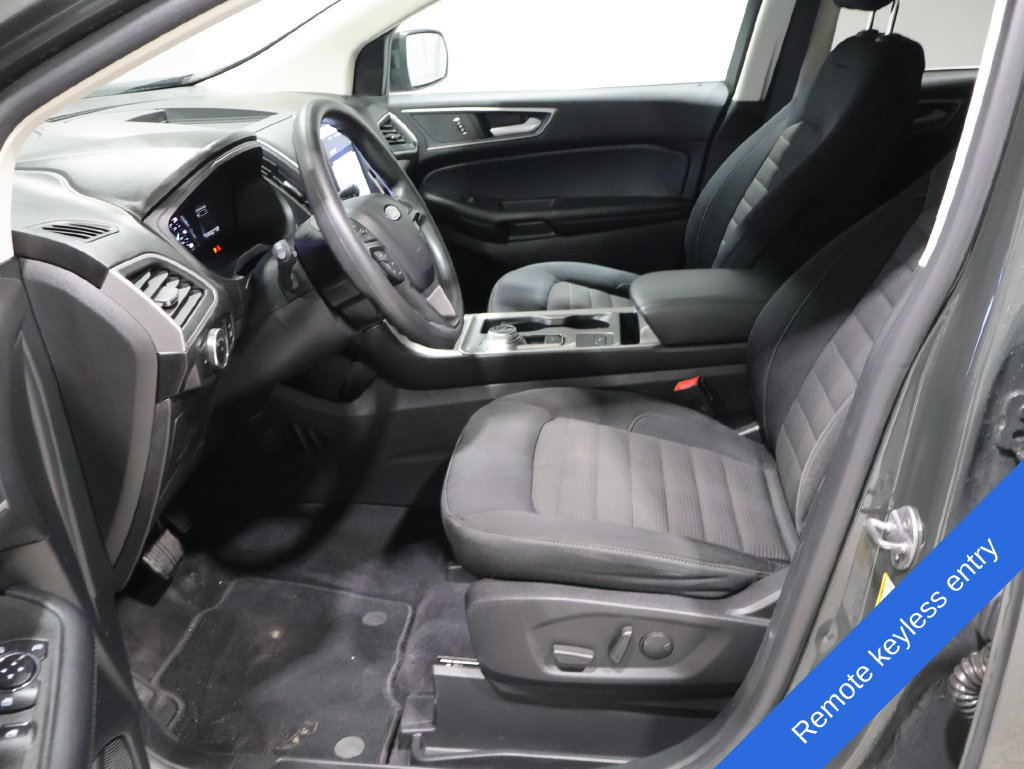 Used 2024 Ford Edge SEL w/ Convenience Package AWD/4WD image 2
