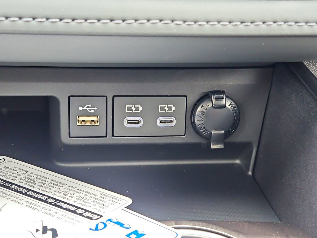 New 2026 Toyota Highlander Limited AWD/4WD image 15
