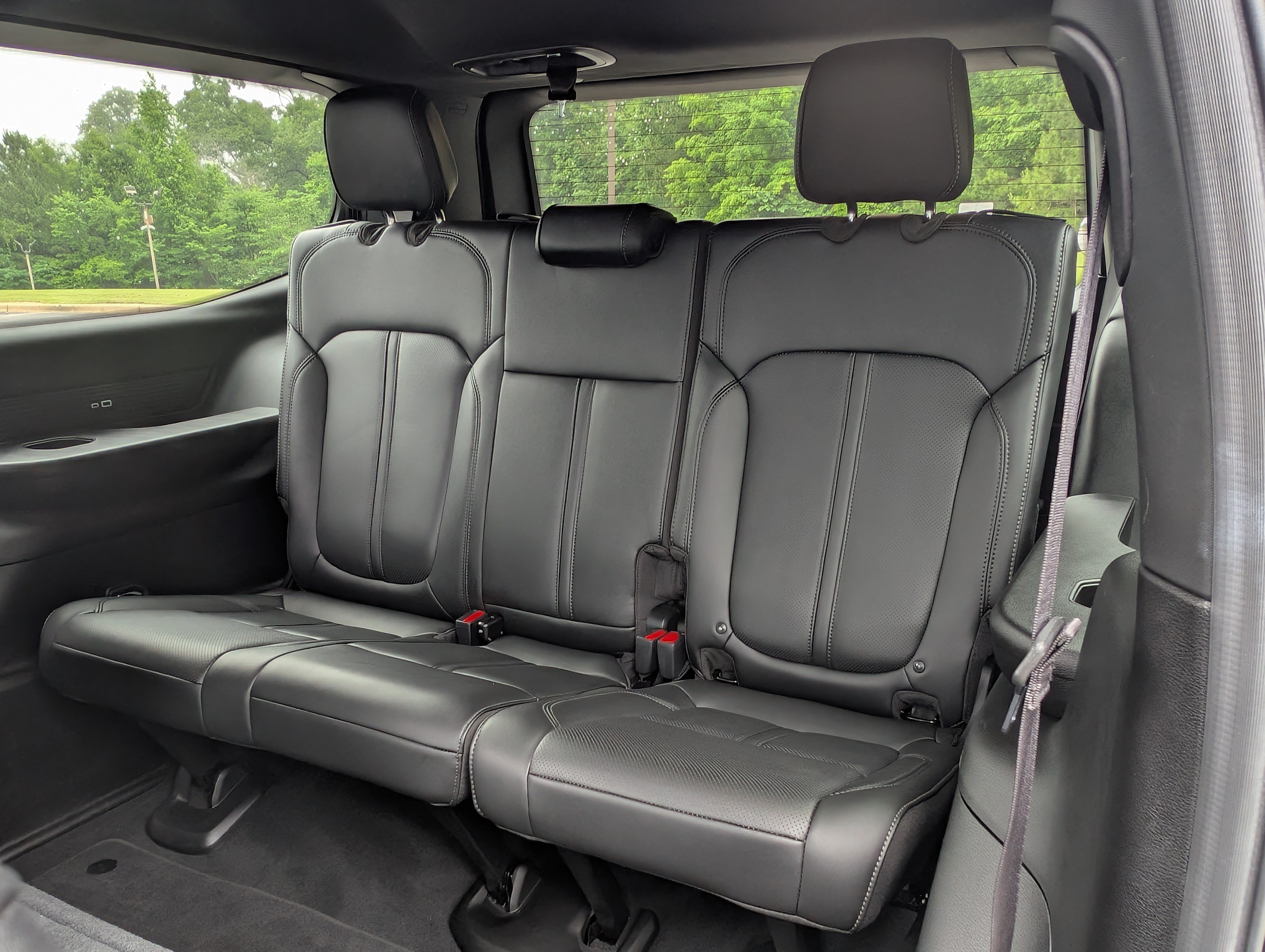 Used 2025 Jeep Wagoneer 4WD image 18