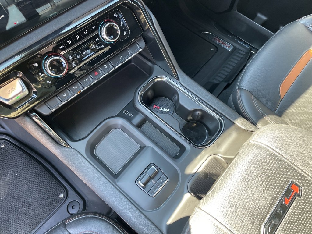 Used 2024 GMC Sierra 2500 AT4 w/ AT4 Premium Plus Package image 19