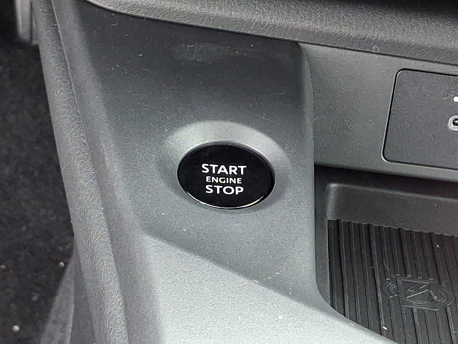 New 2027 Nissan Sentra SR w/ SR All Weather Package FWD image 19