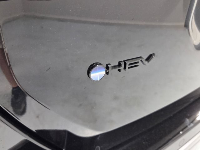 Used 2026 Toyota RAV4 AWD image 11