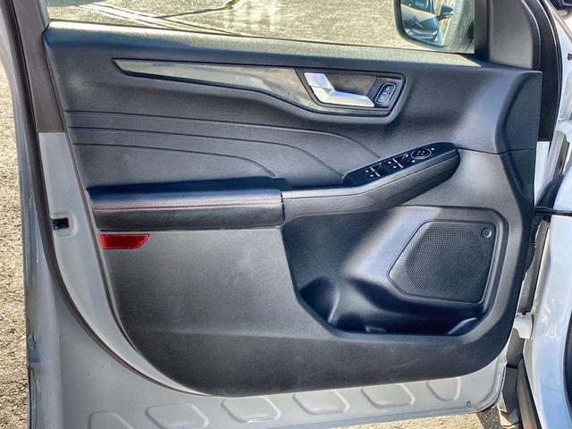Used 2023 Ford Escape ST-Line FWD image 21