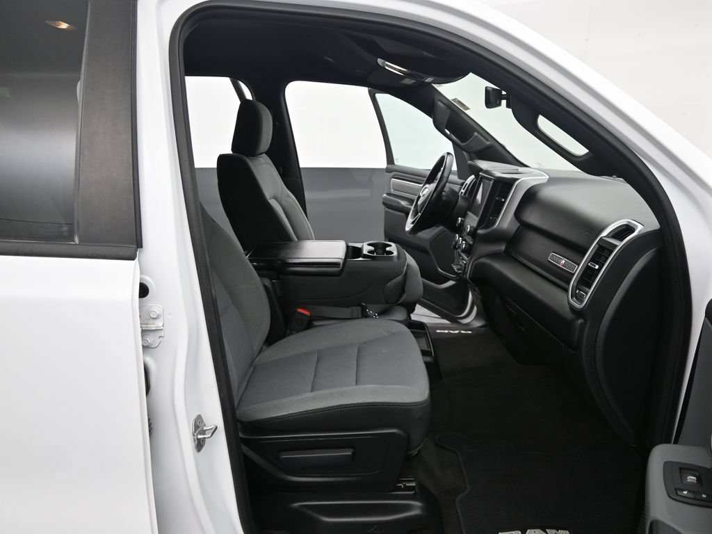Used 2023 RAM 1500 Lone Star AWD/4WD image 30