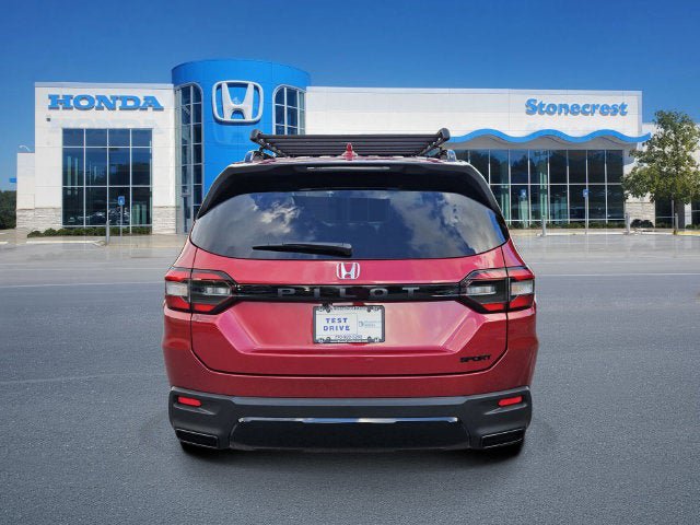 New 2026 Honda Pilot Sport image 4