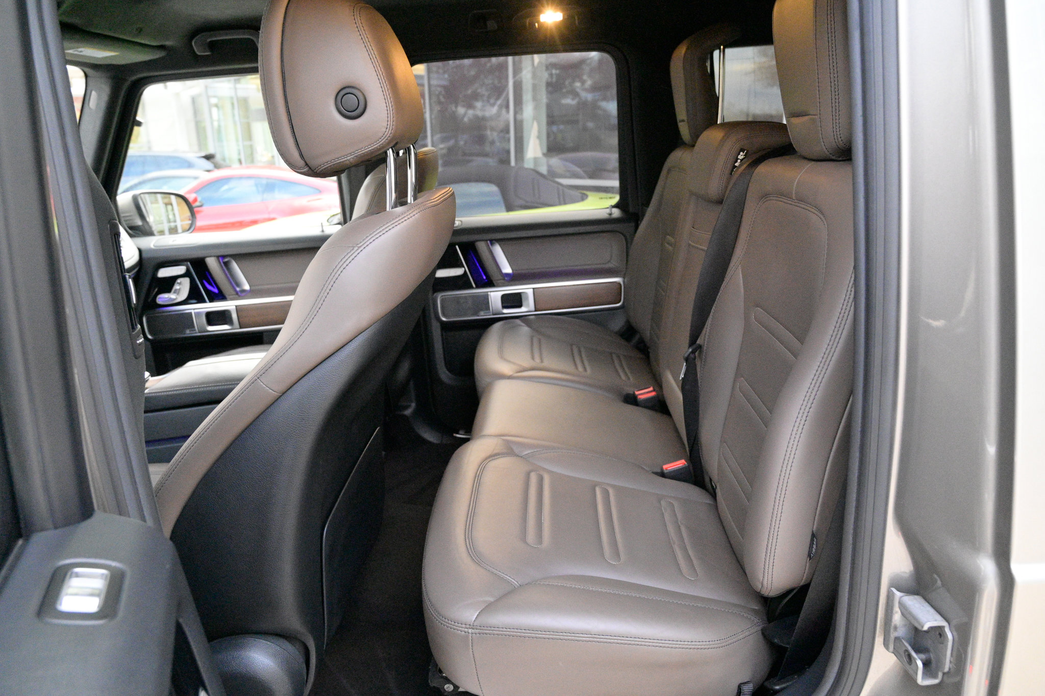 Used 2021 Mercedes-Benz G 550 image 38