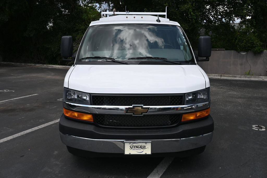 New 2025 Chevrolet Express 3500 w/ Power Convenience Package RWD image 8