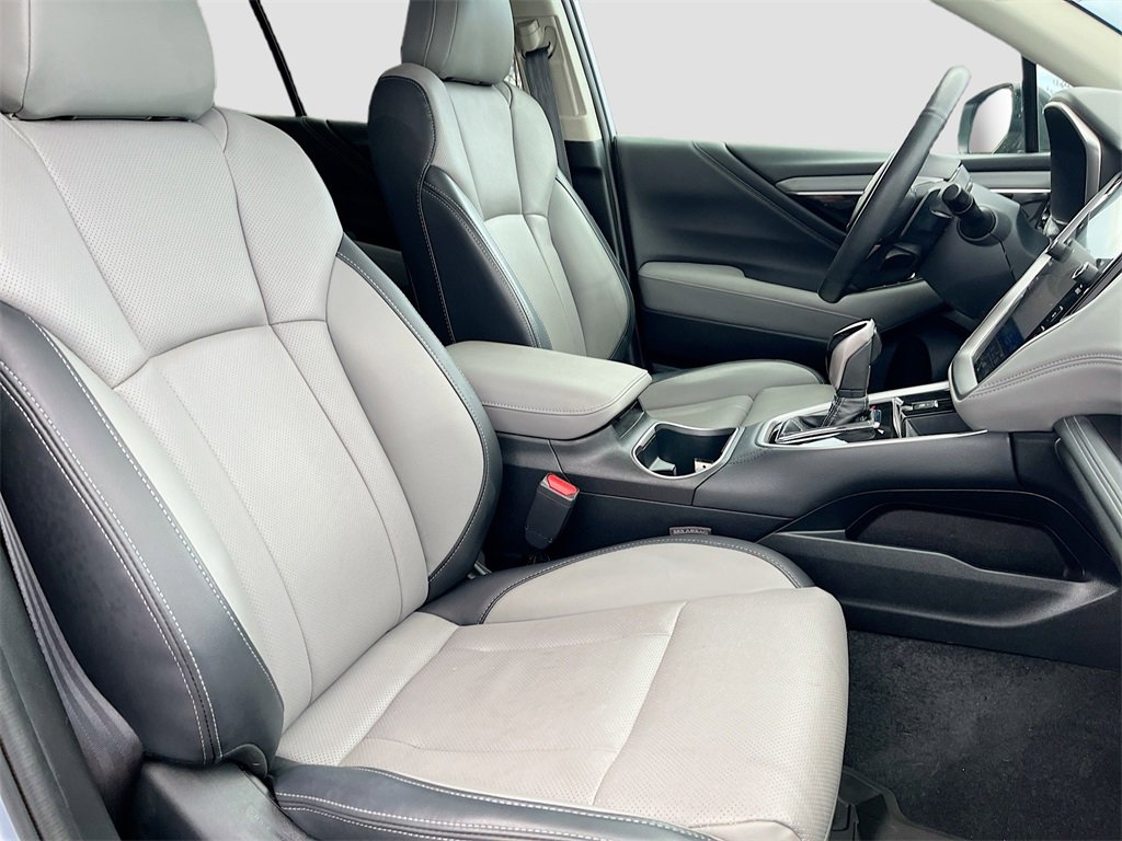 Used 2024 Subaru Outback Limited image 29