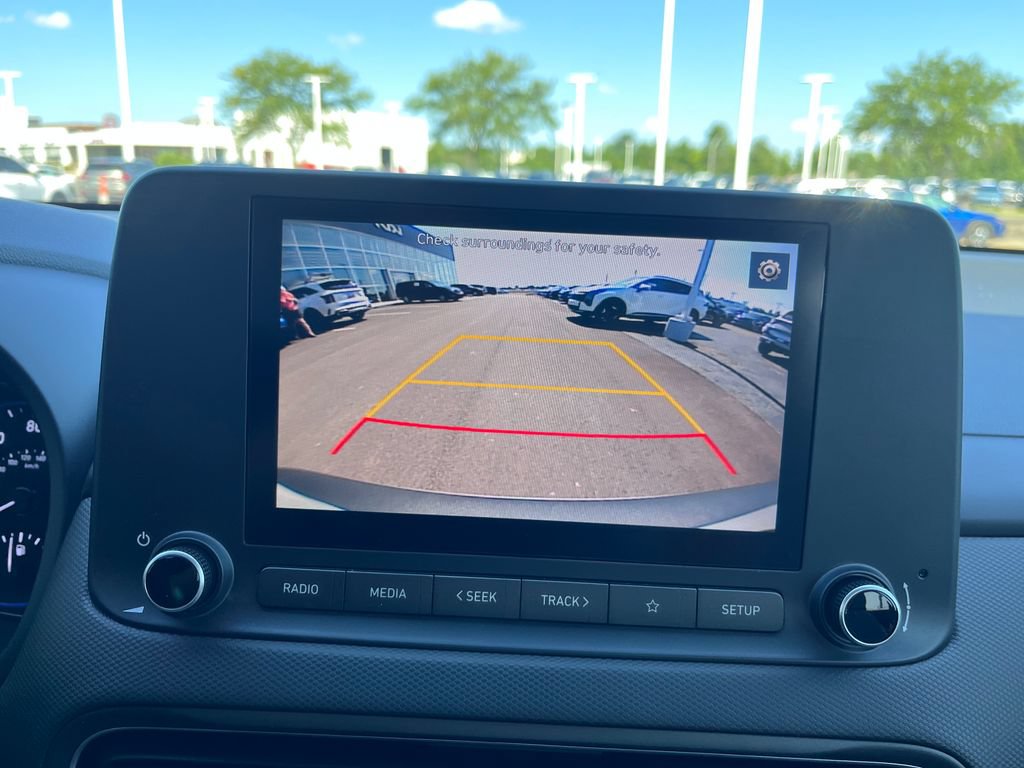 Used 2023 Hyundai Kona SEL AWD/4WD image 16