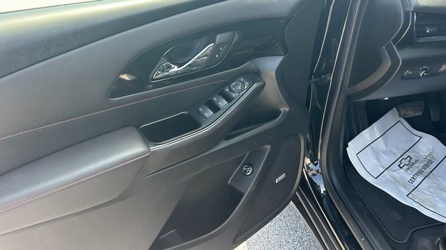 Certified 2023 Chevrolet Traverse RS image 13
