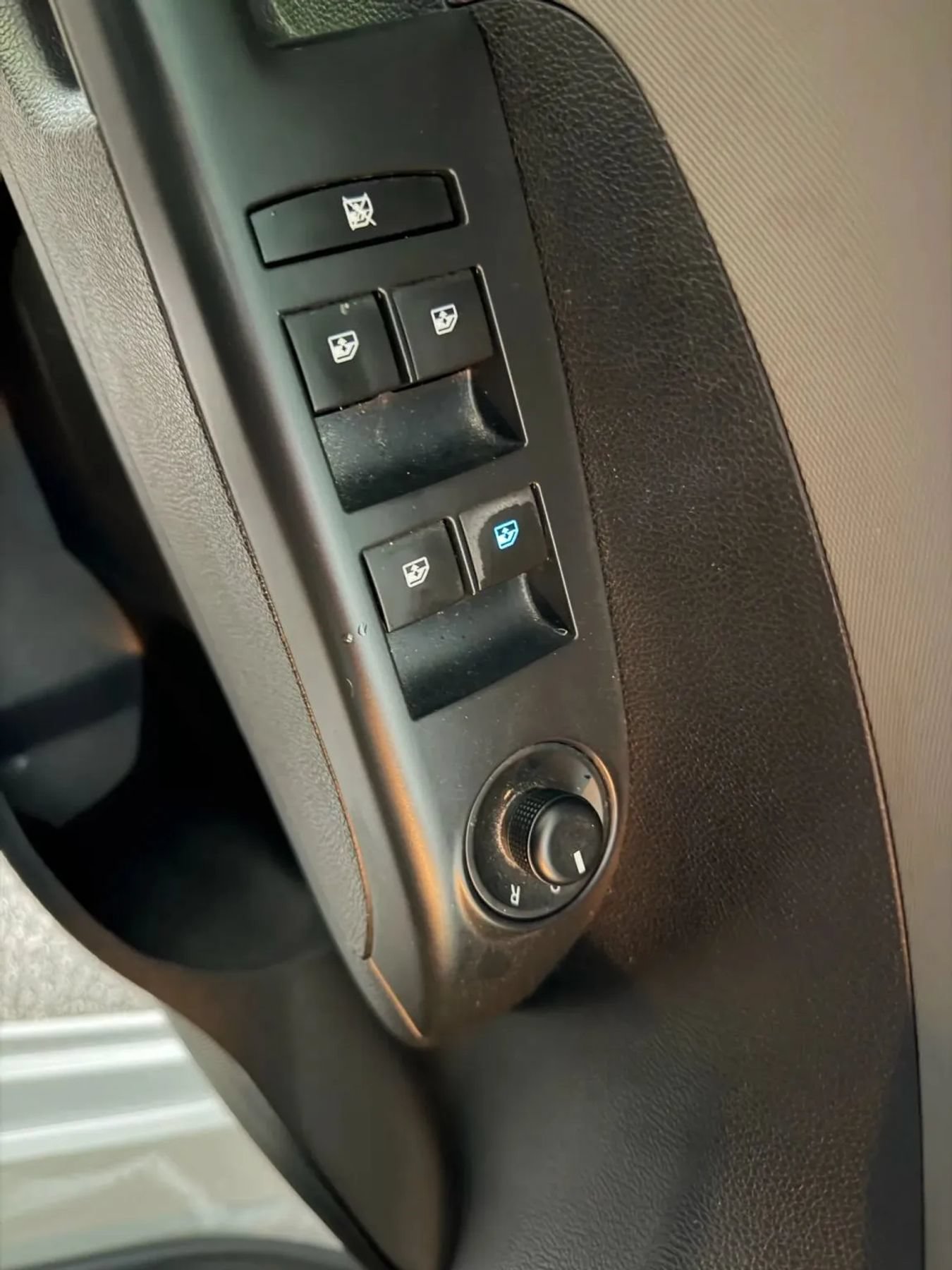 Used 2016 Chevrolet Sonic LTZ FWD image 20