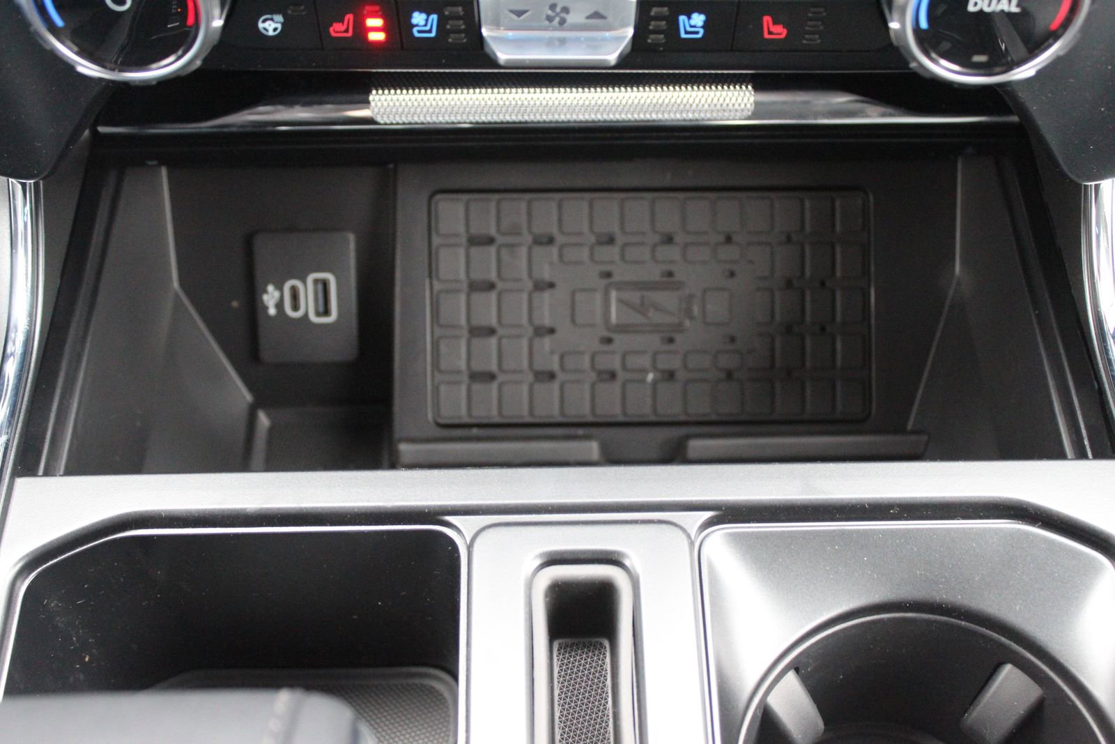 New 2026 Ford F150 Lariat w/ Equipment Group 502A High AWD/4WD image 39