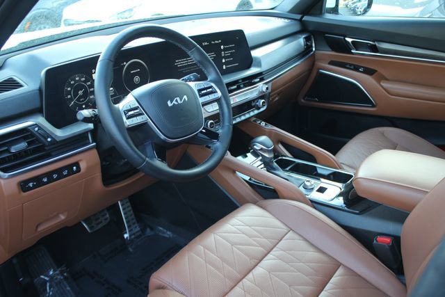 Certified 2024 Kia Telluride SX X-Line AWD/4WD image 3