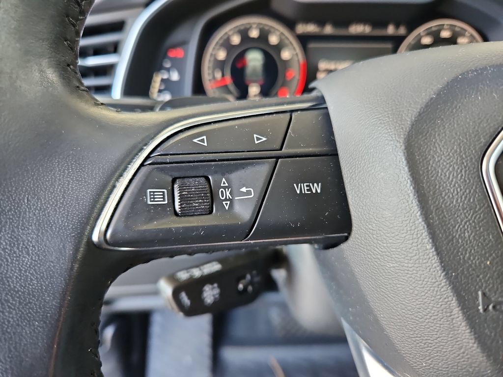 Used 2019 Audi Q8 Premium Plus w/ Premium Plus AWD/4WD image 11