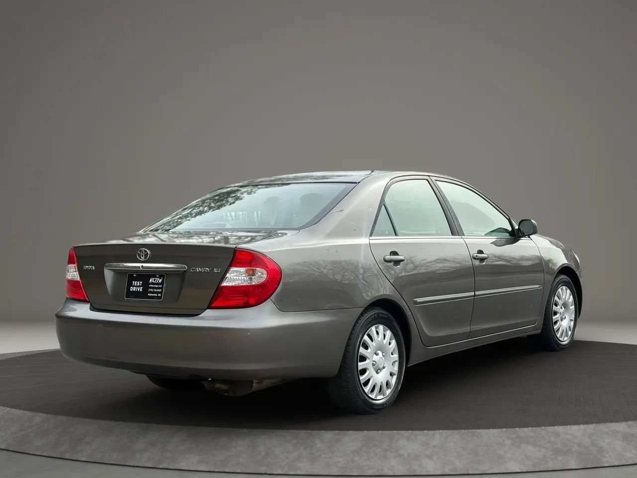 Used 2003 Toyota Camry XLE FWD image 4