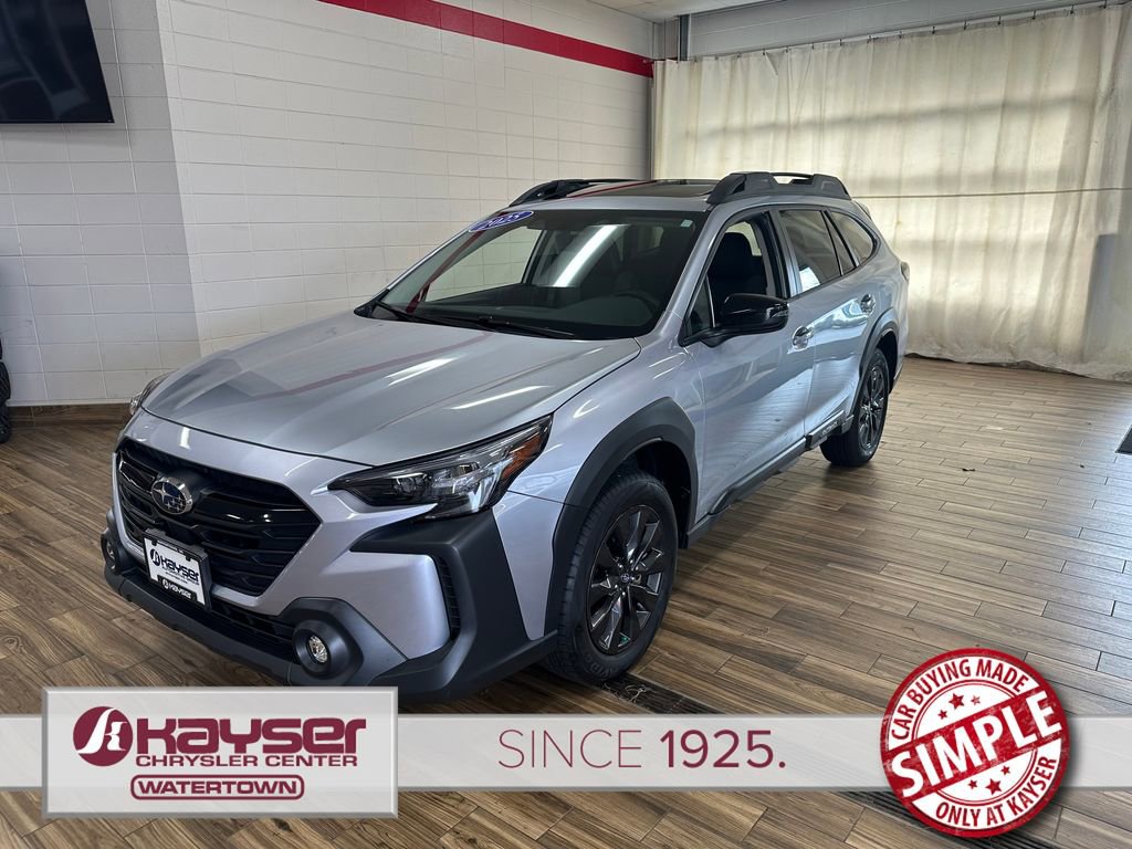 Used 2025 Subaru Outback Onyx Edition AWD/4WD image 1
