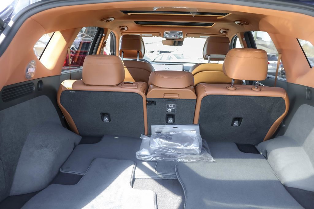 Used 2025 Genesis GV80 2.5T Advanced image 34