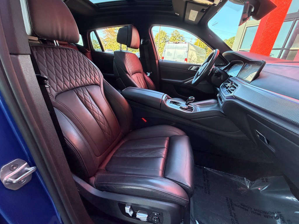 Used 2020 BMW X6 M50i w/ Premium Package AWD/4WD image 44