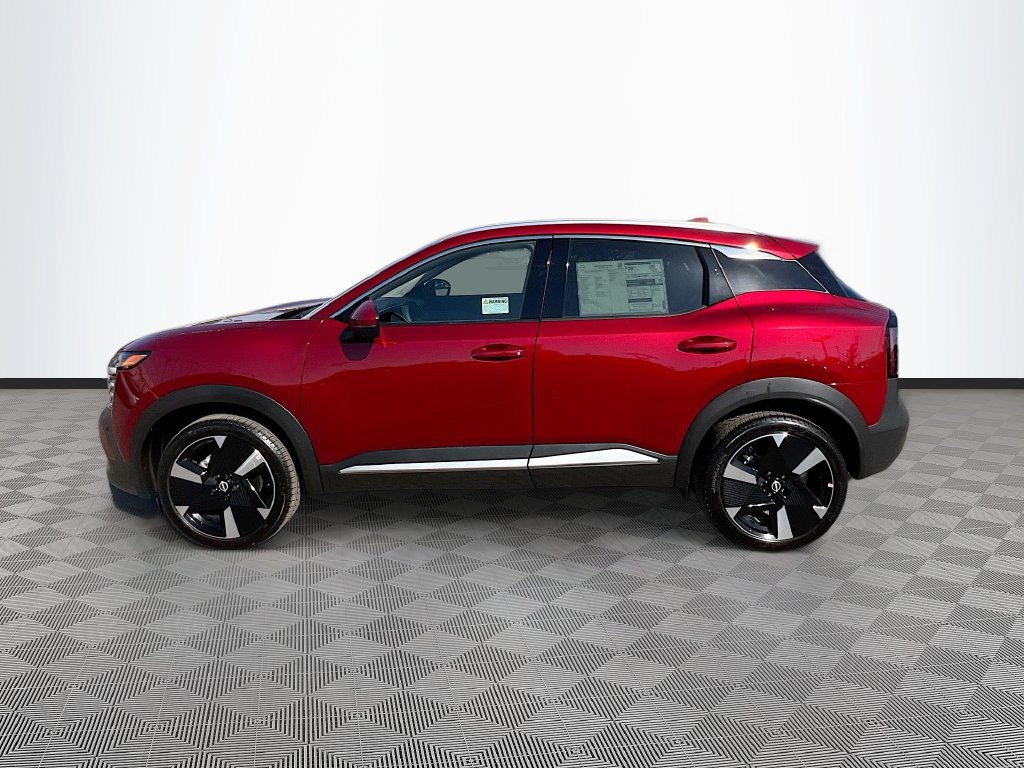 Used 2025 Nissan Kicks SR w/ SR Premium Package AWD/4WD image 4