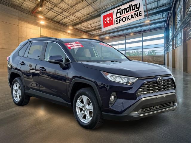 Used 2019 Toyota RAV4 XLE w/ Carpet Mat Package image 2