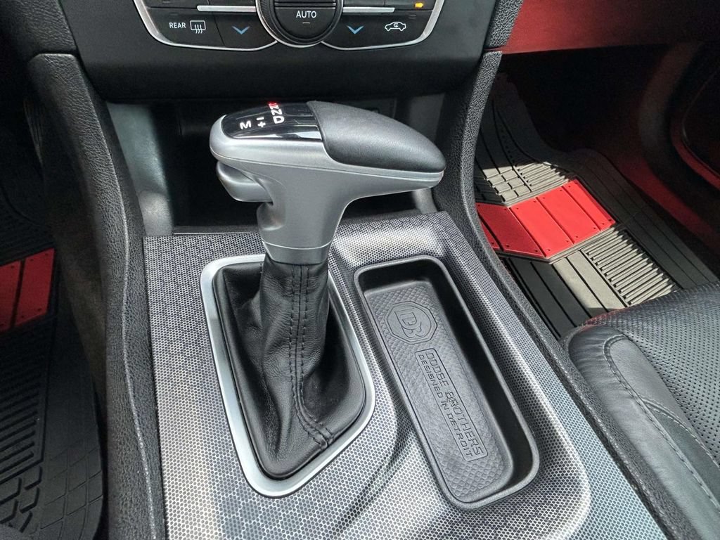 Used 2018 Dodge Charger R/T w/ Navigation & Travel Group RWD image 22