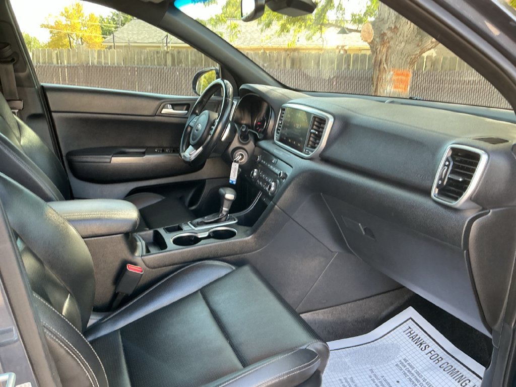 Used 2020 Kia Sportage S w/ Paint Protection Package AWD/4WD image 31