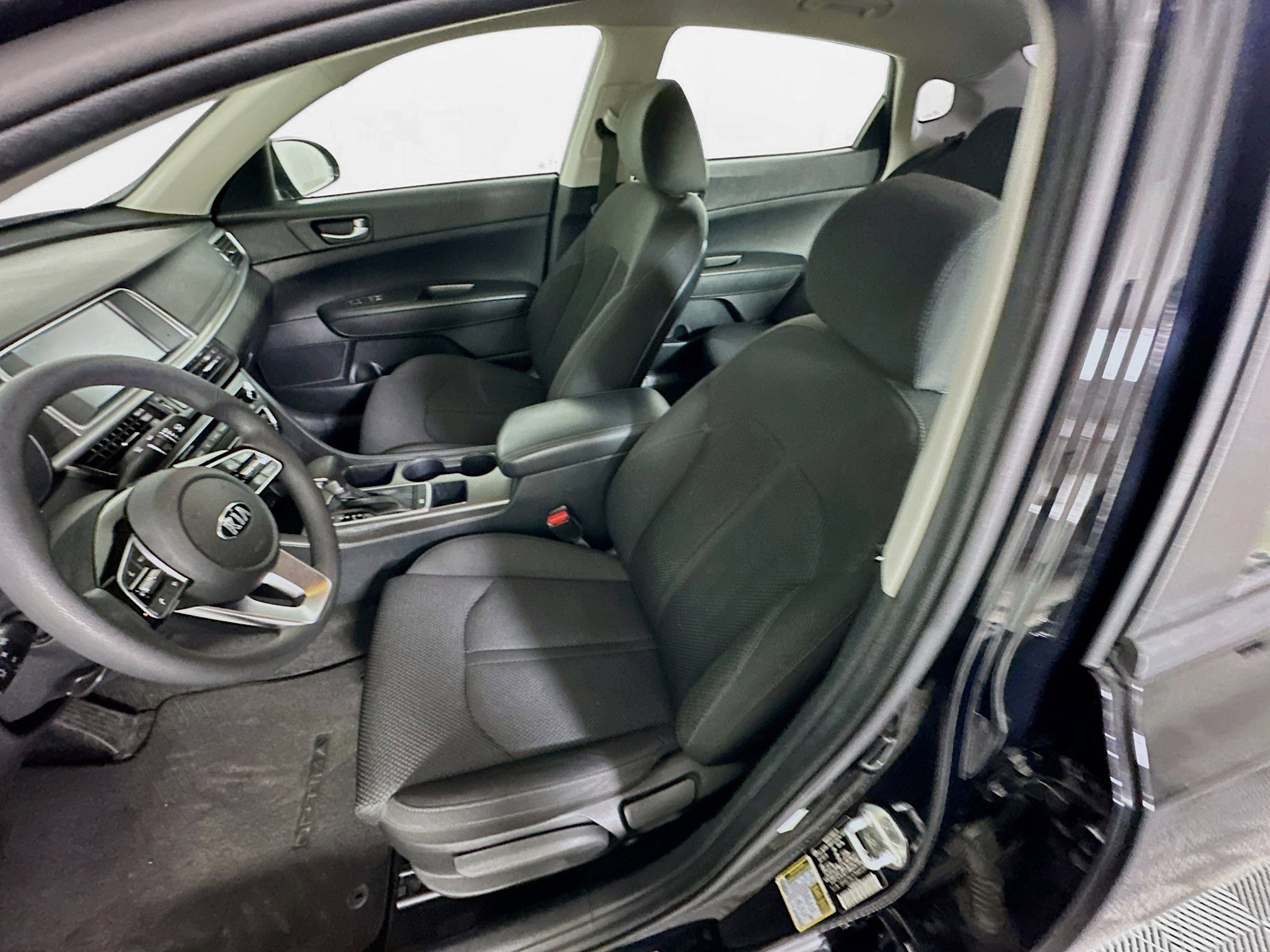 Used 2019 Kia Optima LX FWD image 13