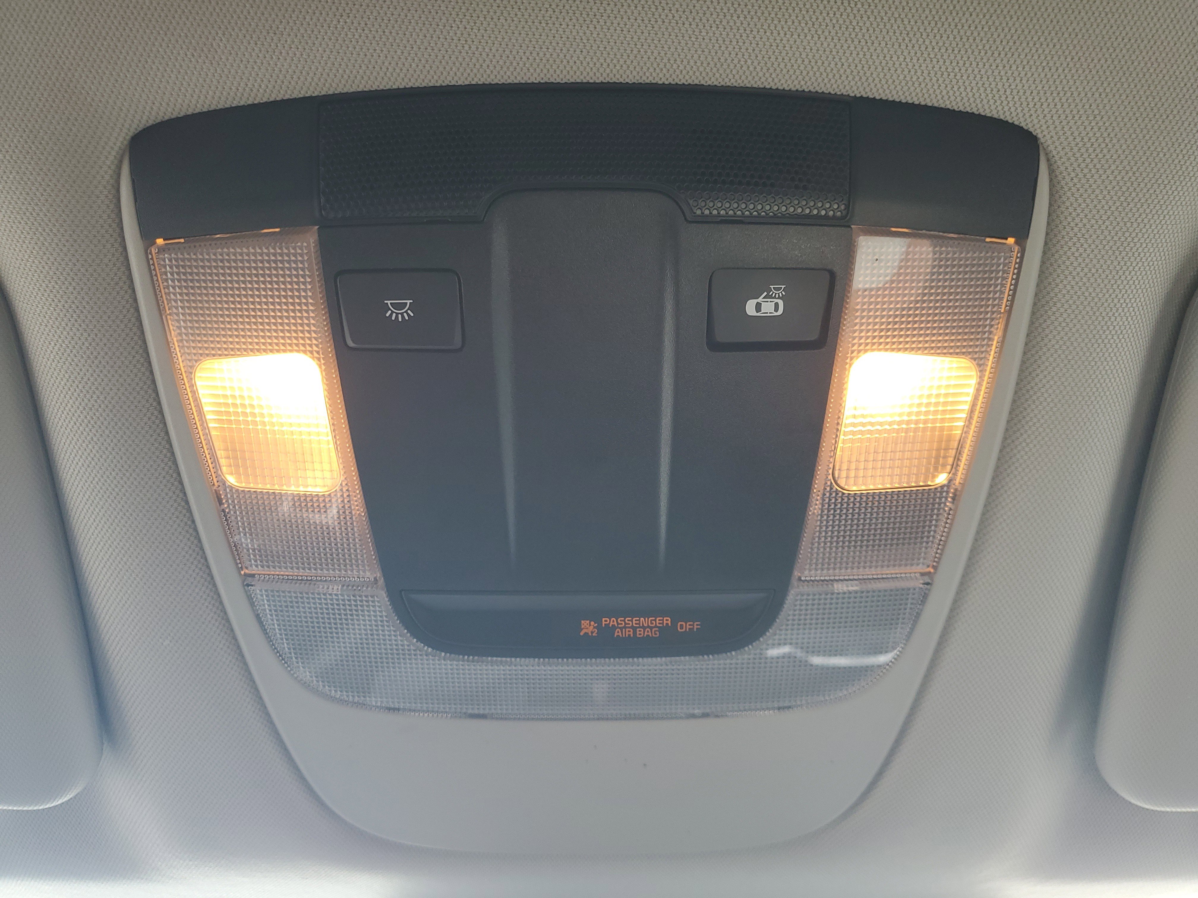 Used 2025 Kia Sportage LX image 28