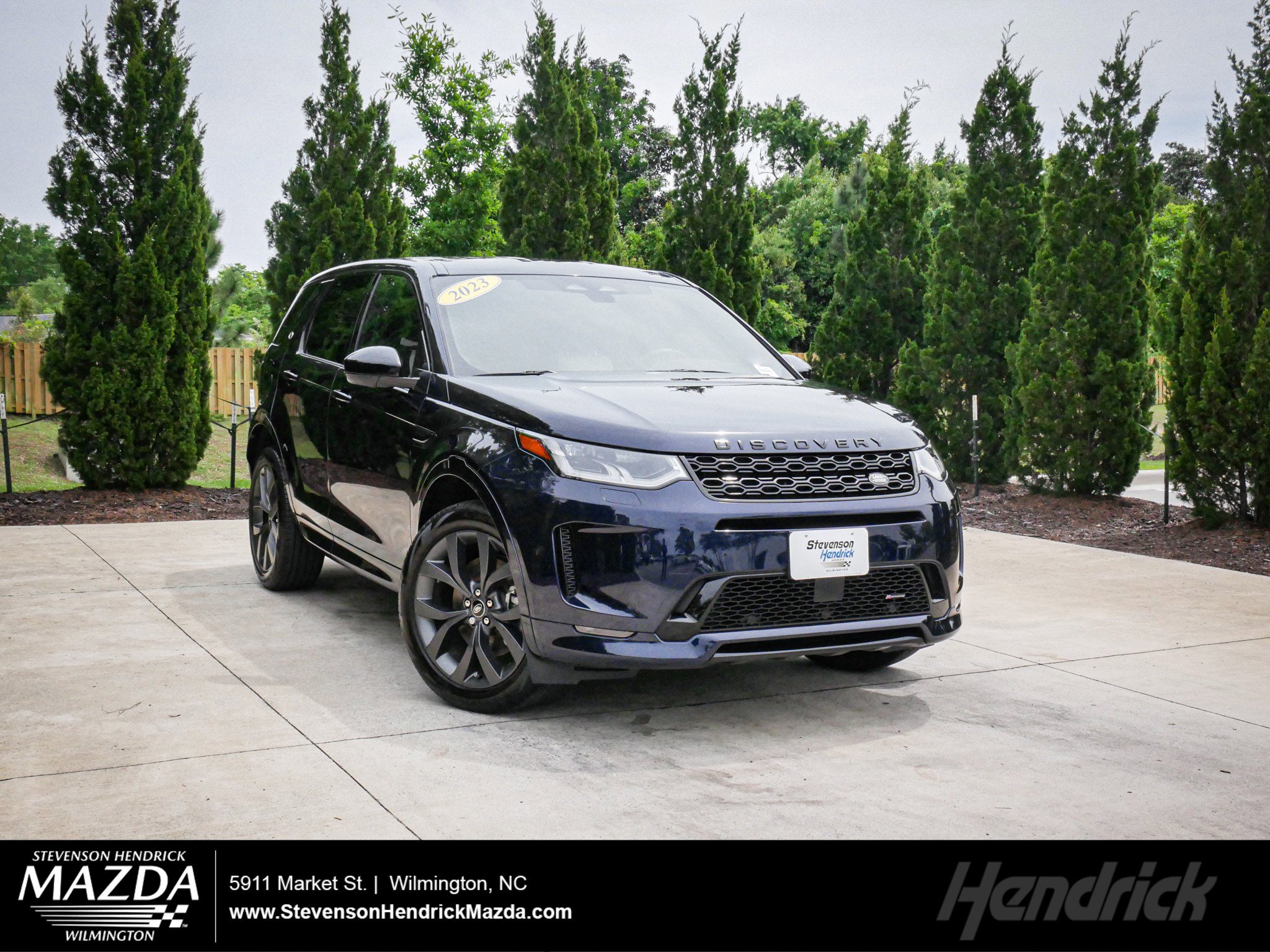 Used 2023 Land Rover Discovery Sport SE R-Dynamic