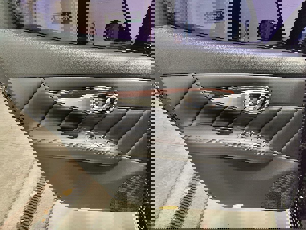 Used 2015 INFINITI Q70 L 3.7 w/ Technology Package image 41