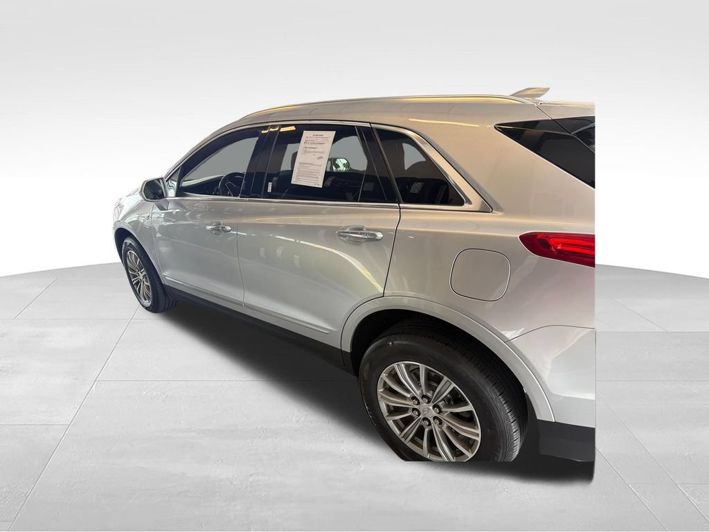 Used 2018 Cadillac XT5 Luxury w/ Driver Awareness Package AWD/4WD video 3