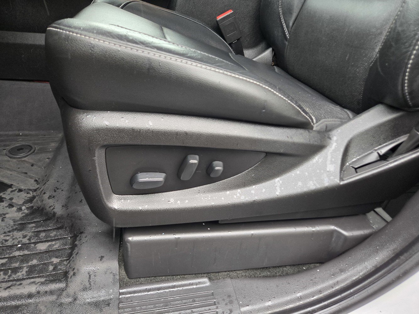 Used 2018 Chevrolet Silverado 1500 LTZ AWD/4WD image 25