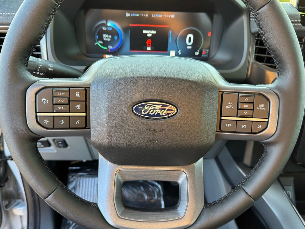 New 2025 Ford F150 Lightning Flash AWD/4WD image 12