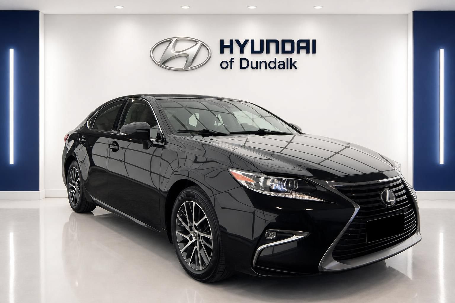 Used 2017 Lexus ES 350 w/ Luxury Package FWD image 1