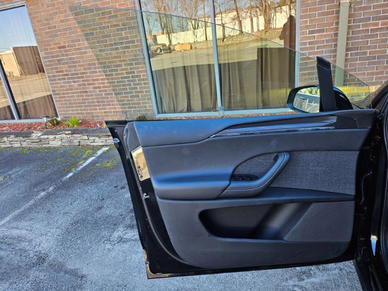 Used 2023 Tesla Model X image 26