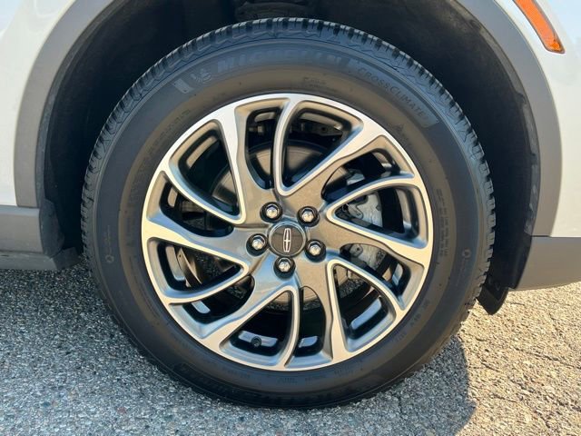 Used 2022 Lincoln Corsair AWD w/ Equipment Group 101A image 10