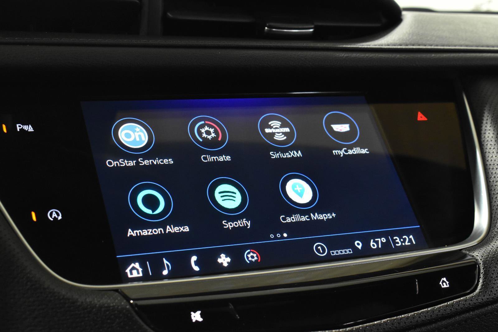 Certified 2022 Cadillac XT5 Premium Luxury w/ LPO, Floor Liner Package image 15