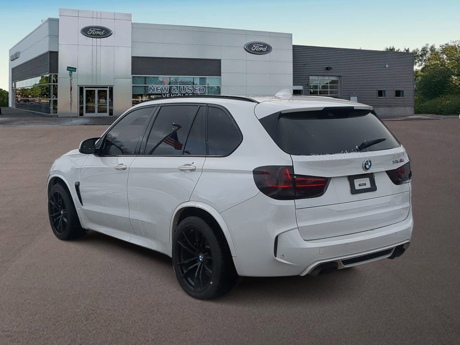 Used 2017 BMW X5 M image 8