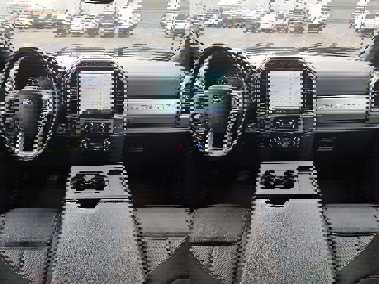 Used 2022 Ford F250 Lariat w/ Black Appearance Package image 10