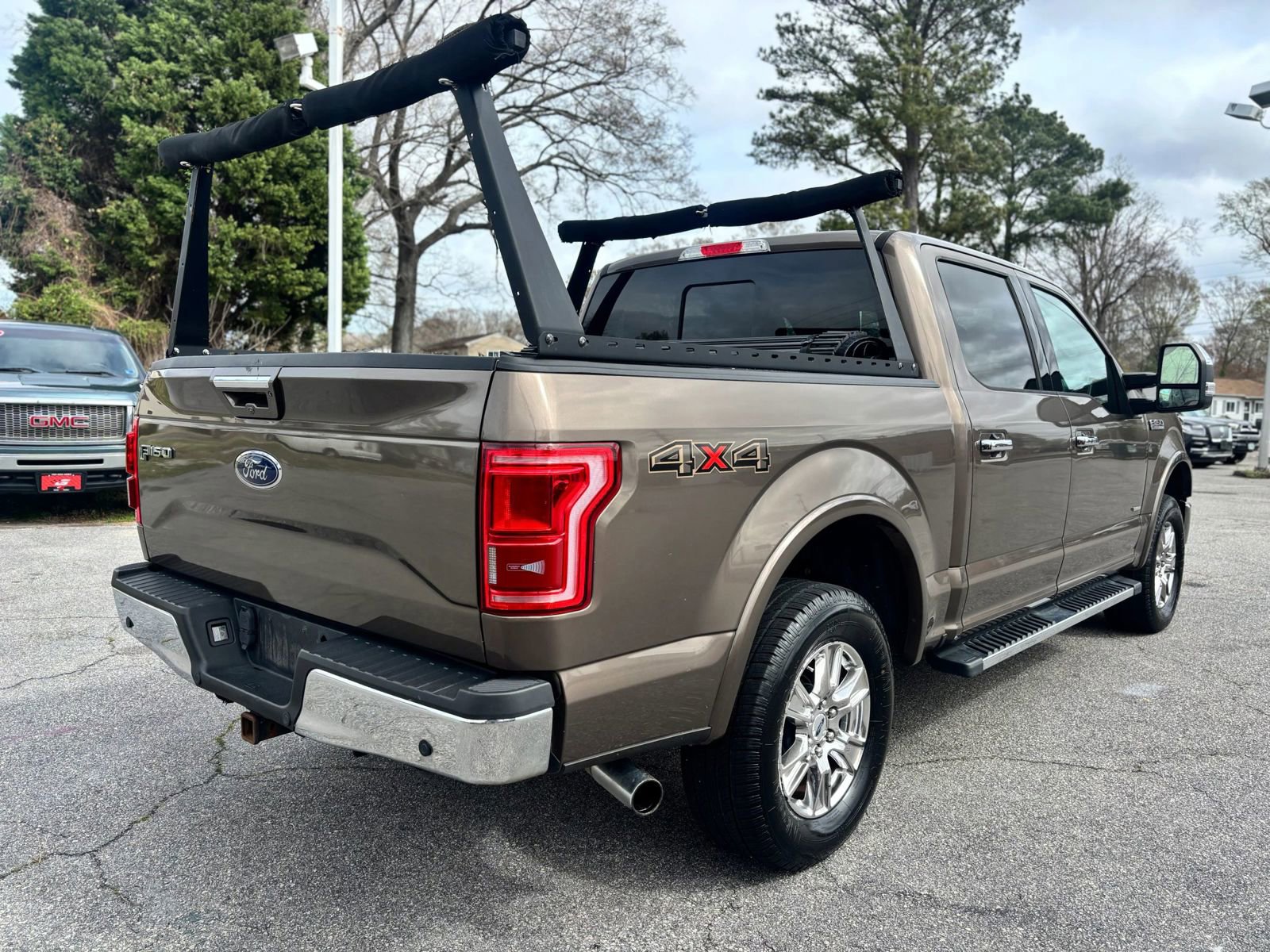 Used 2016 Ford F150 Lariat w/ Equipment Group 502A Luxury image 3