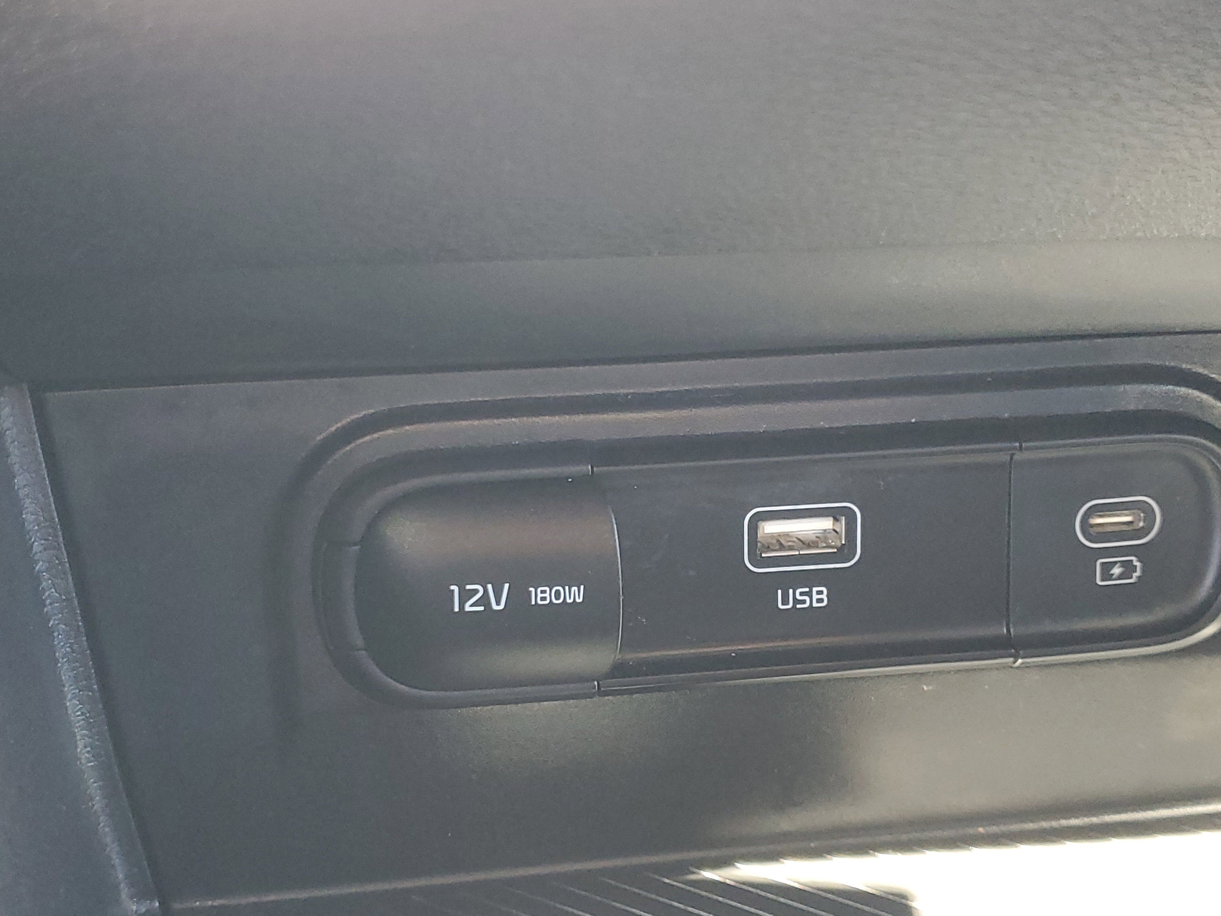 Used 2024 Kia Sportage LX image 26