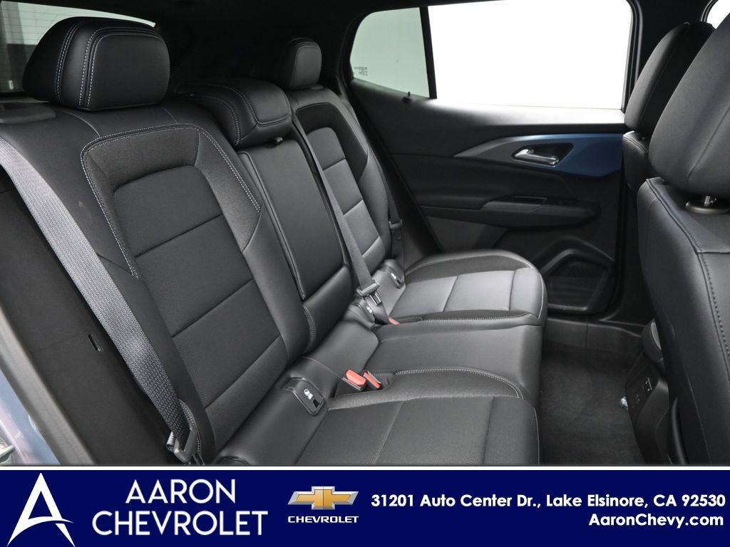 New 2025 Chevrolet Equinox EV LT w/ Convenience Package II image 9